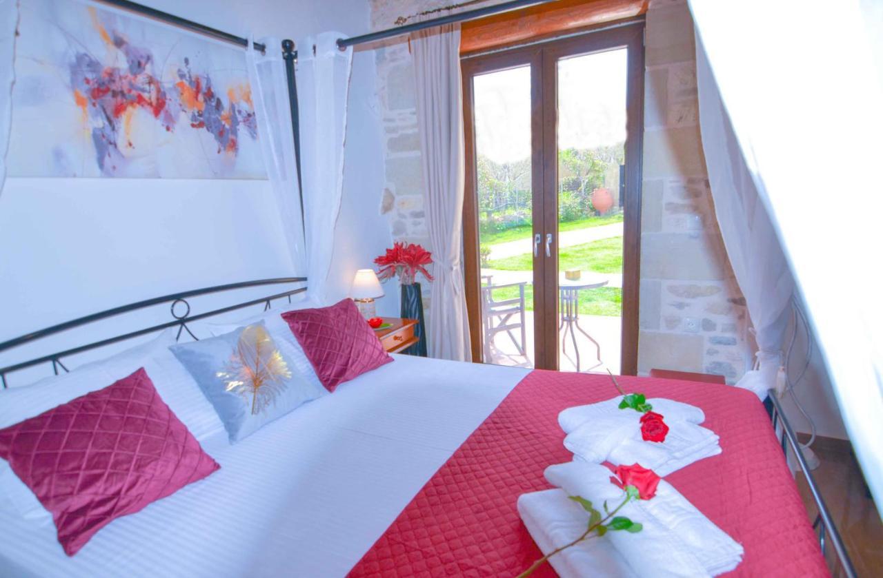 Villa Anastasia Luxe With Top Wifi, Bbq & Amazing Views Kíssamos Eksteriør billede